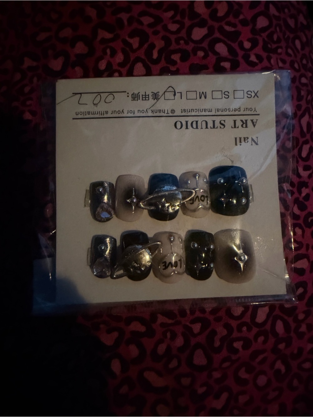 Nail Art Studio Decorative Press-On Nail Set - Black & Silver